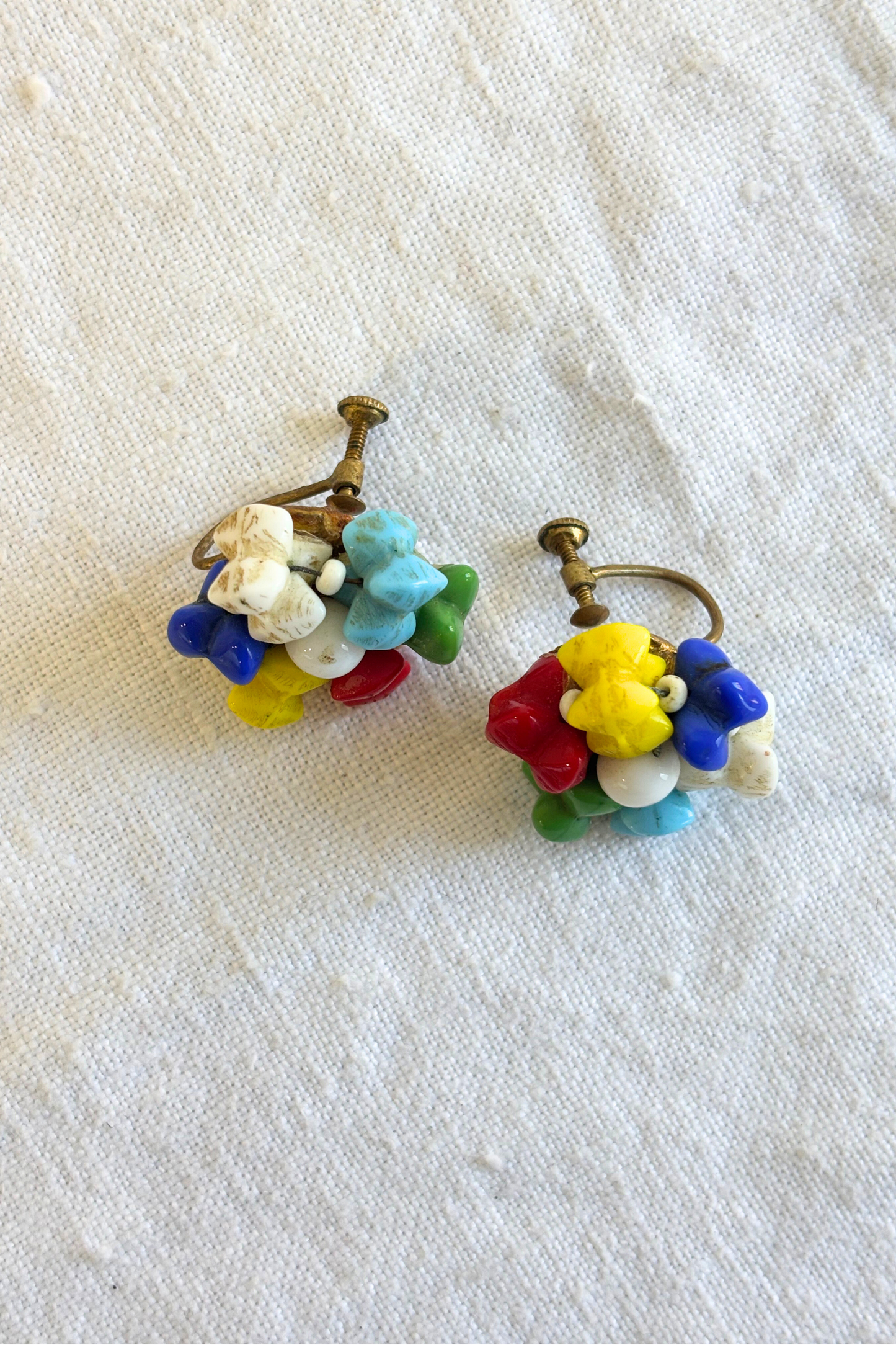Vintage glass screw on earrings