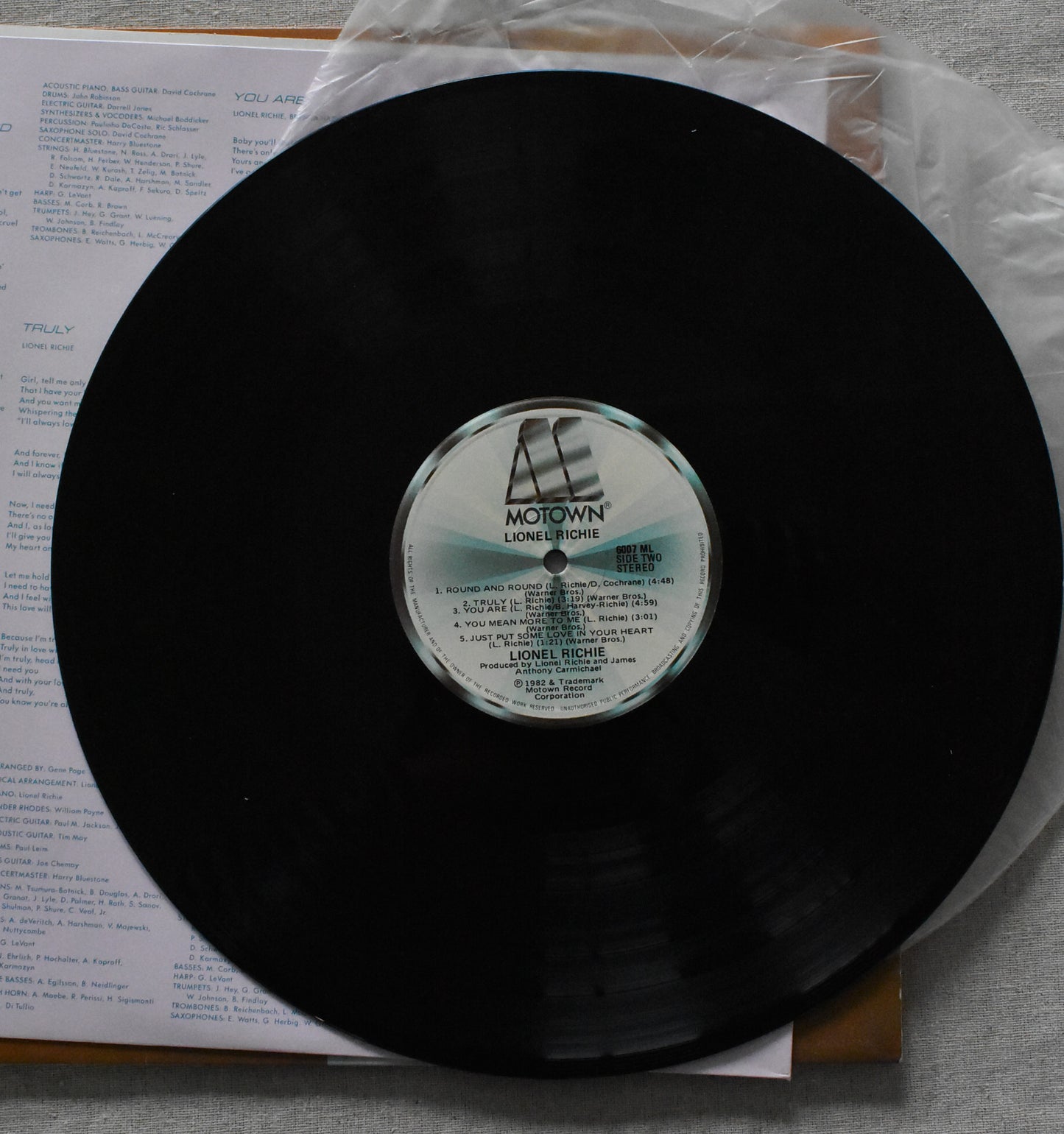 Lionel Richie - Debut solo album