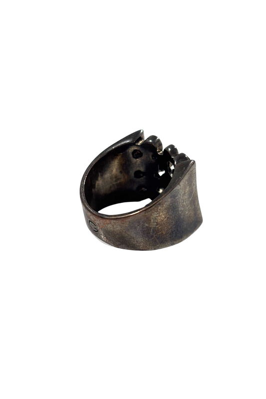 Sparkly art deco ring