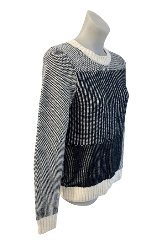 Country Road black + white knit jumper, XS