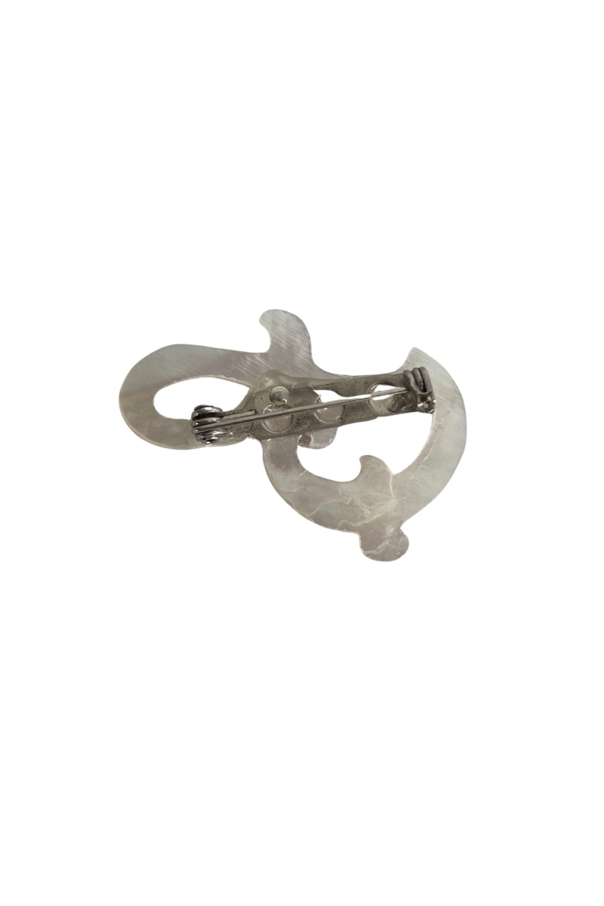 Vintage mother of pearl brooch