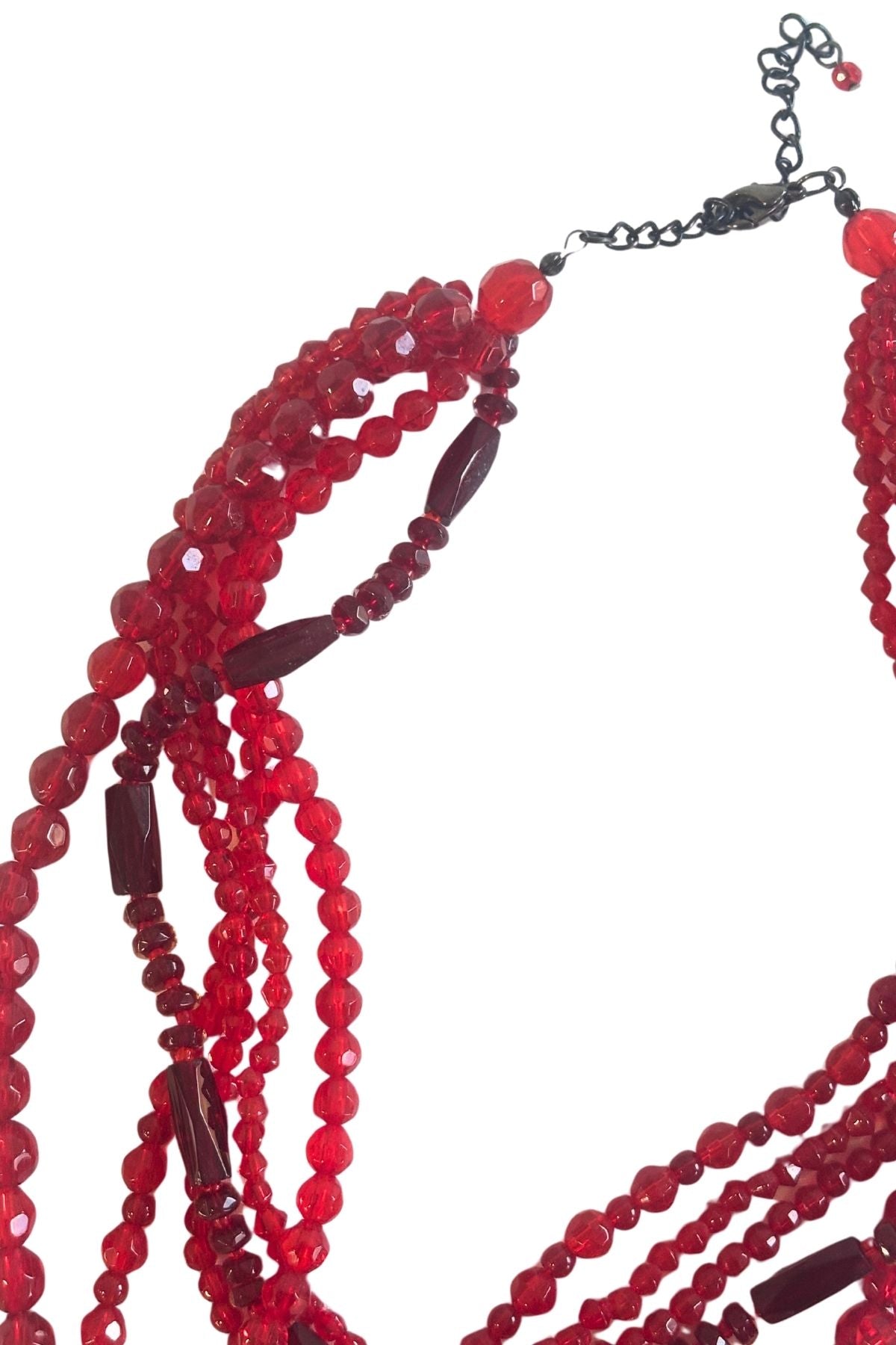 Retro vibrant red glass necklace