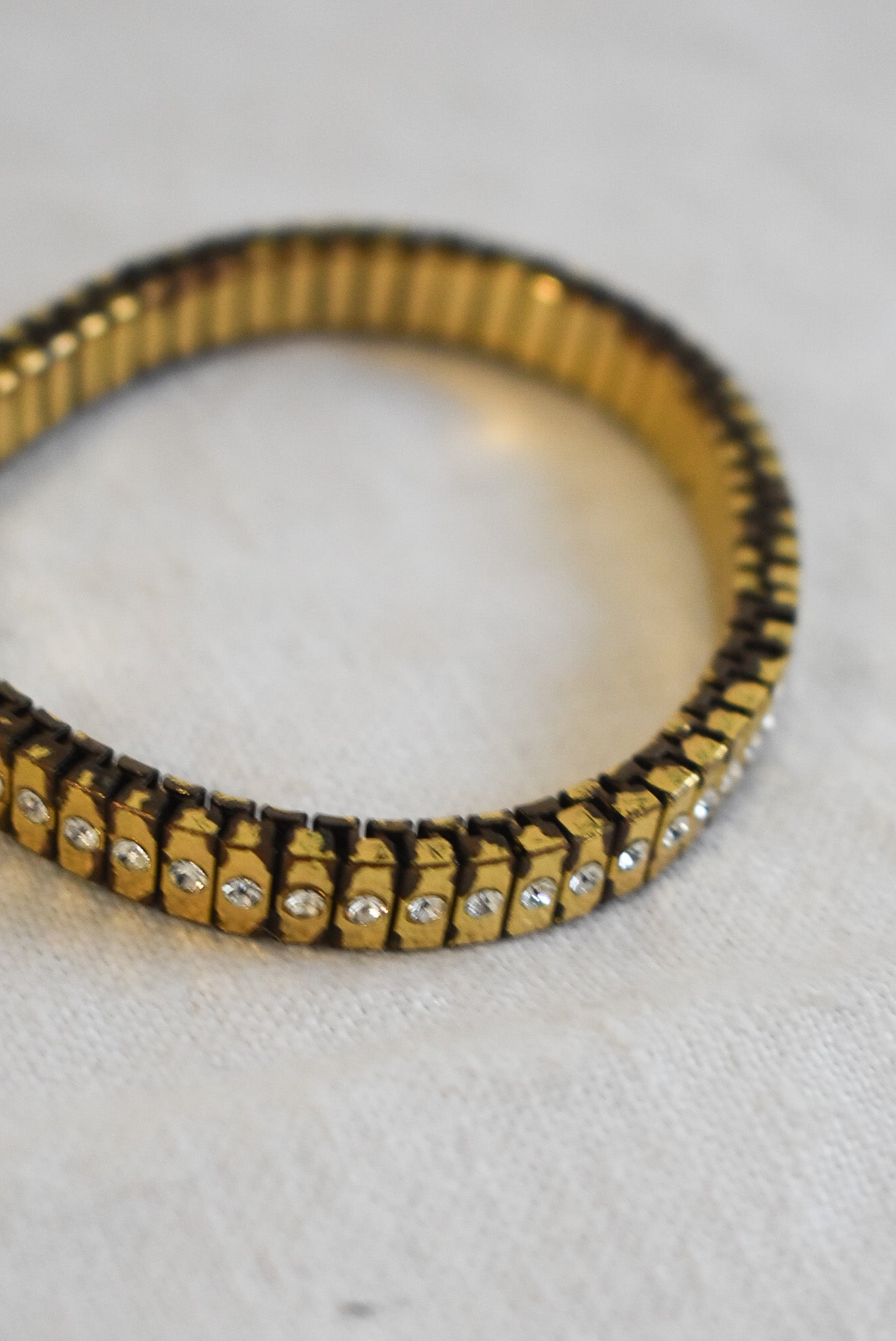 Glitzy gold toned bracelet