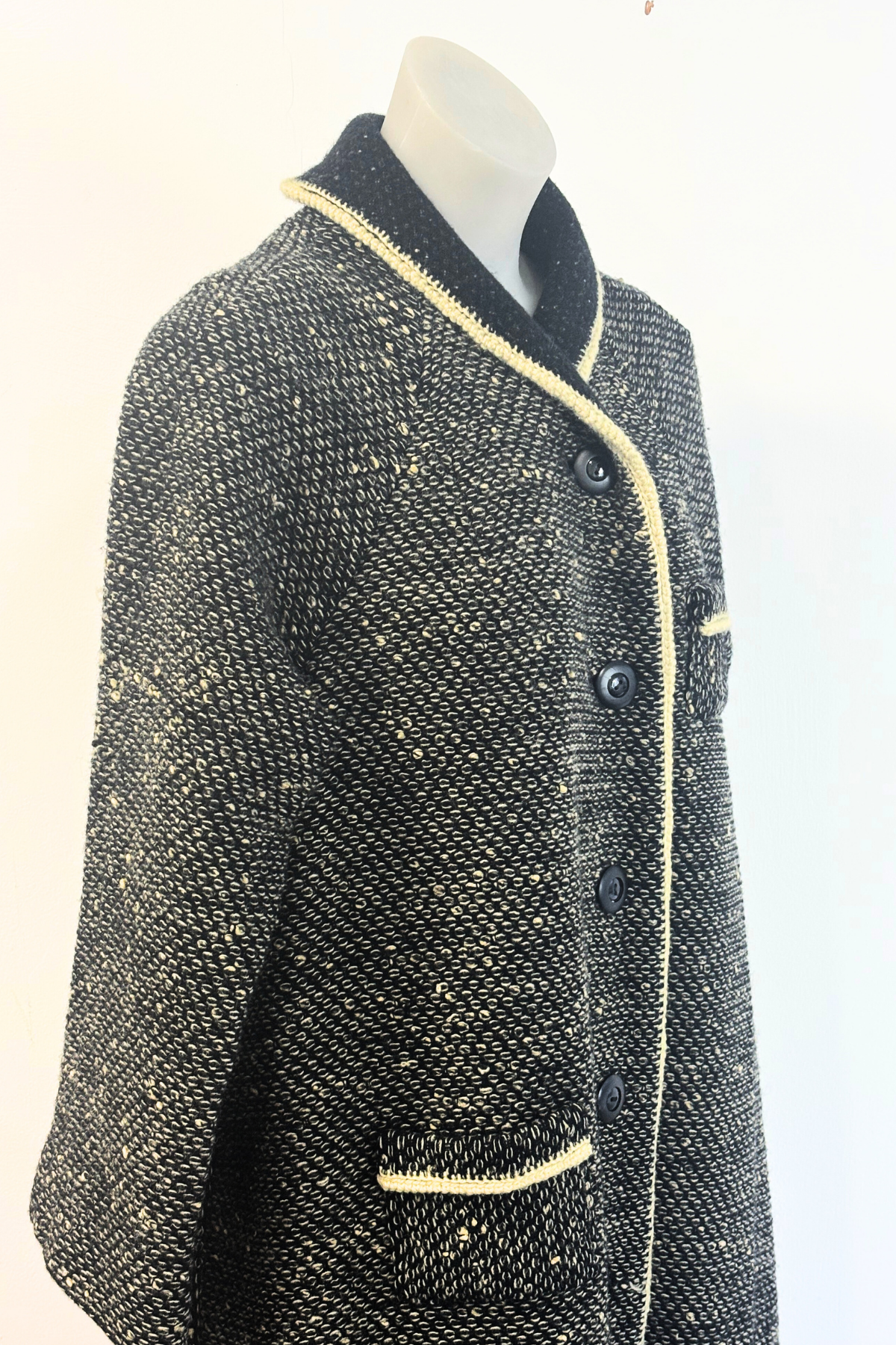 Otter burn Mill Wool Coat, M