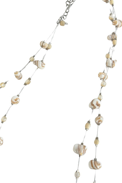 Vintage creamy white wire necklace