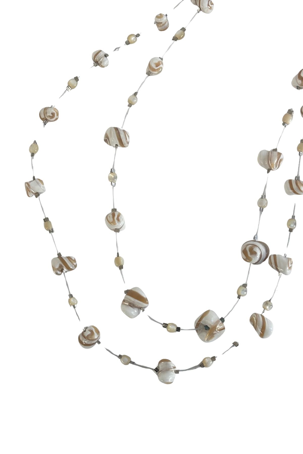 Vintage creamy white wire necklace