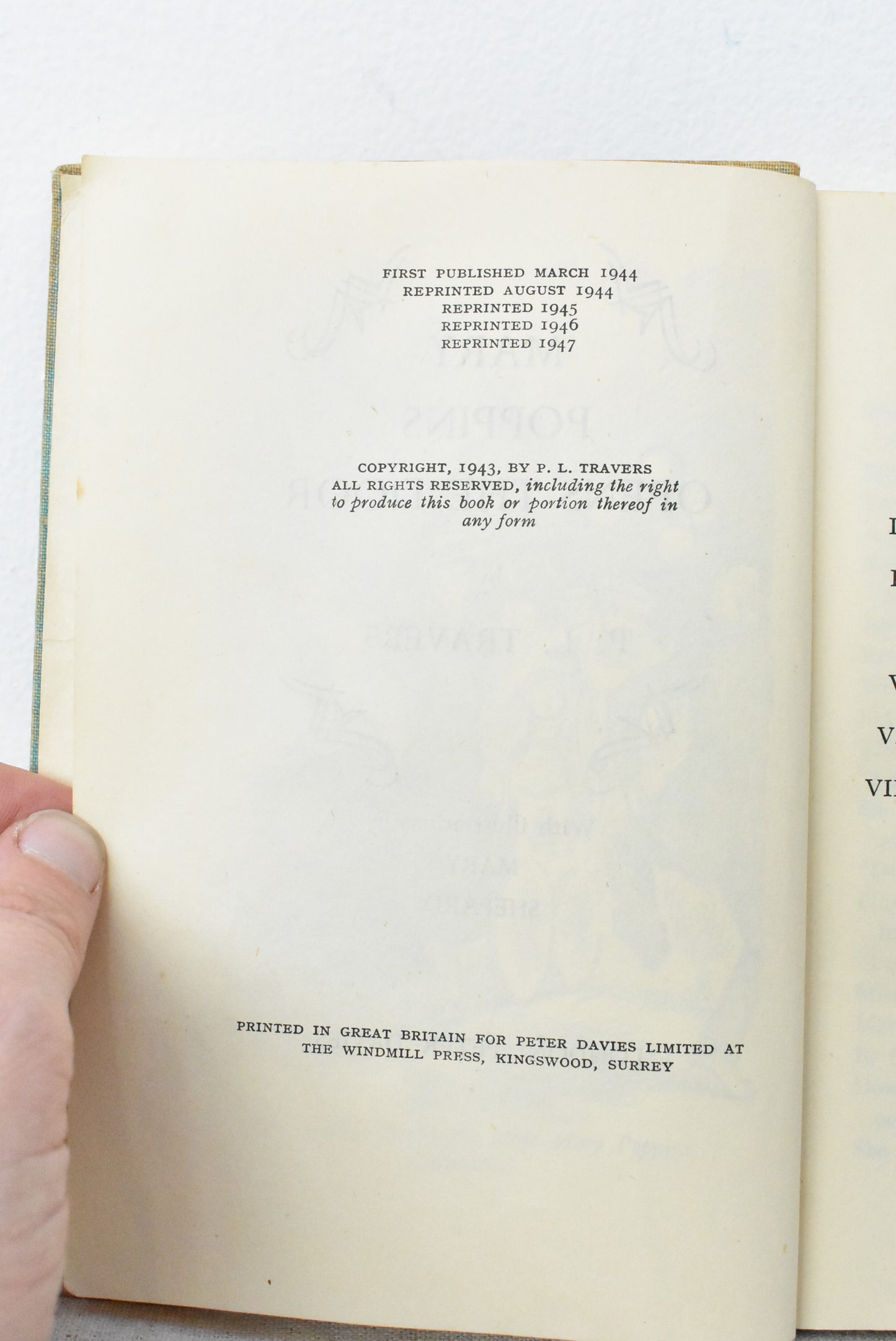 Vintage 1940's "Mary Poppins Opens the Door" by P. L. Travers
