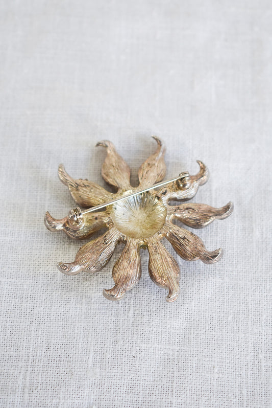 Vintage flower brooch
