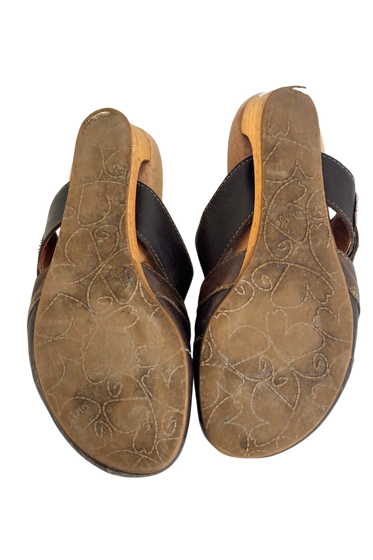 Brown leather sandals, 36