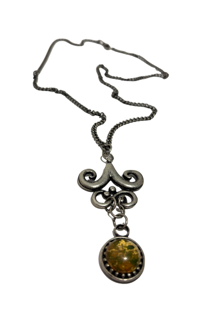 Dangly funky pendant necklace