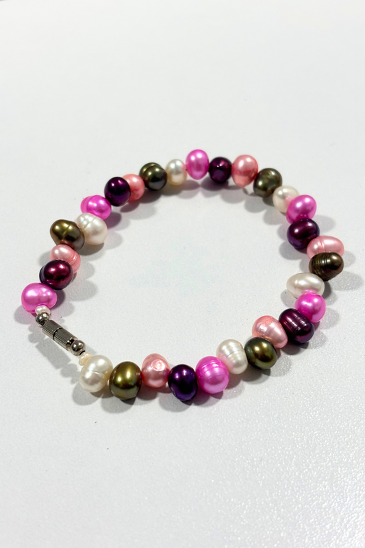 Colourful pearl bracelet