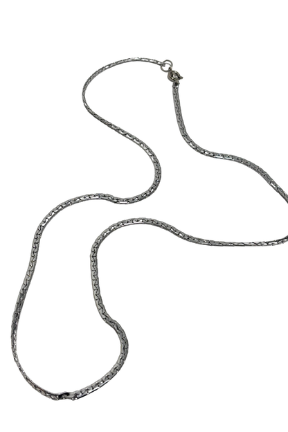 Flat snake chain necklace