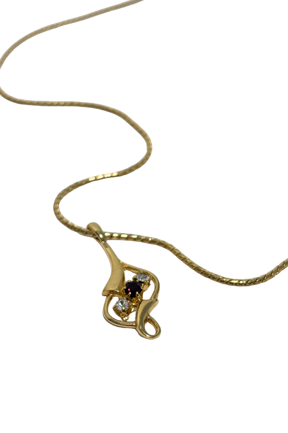 Emma Paige golden necklace