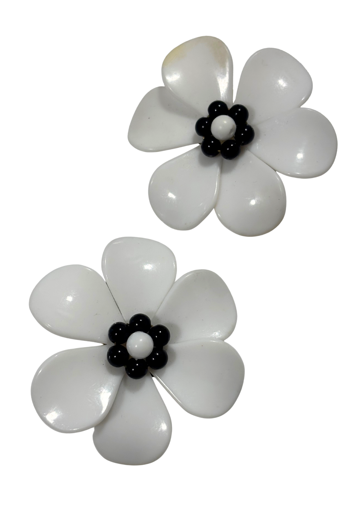 Vintage flower clip-on earrings