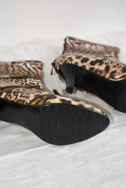 Maher NZ designer animal print boots, 37