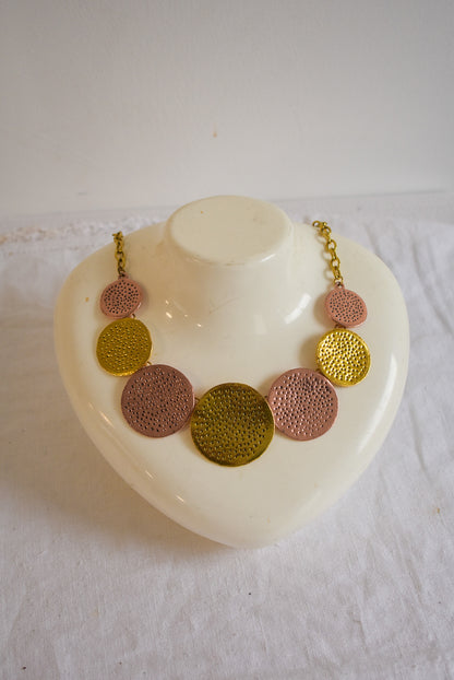 Bubbles statement necklace