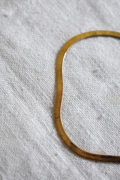 Golden snake chain bracelet