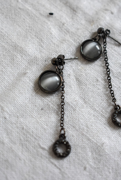 Funky circle drop studs