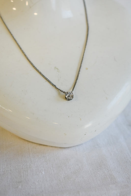 Glitzy costume necklace