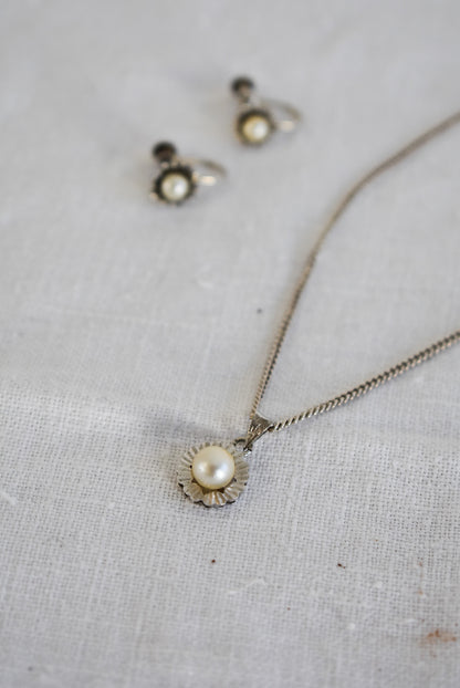 835 Silver + pearl jewellery set