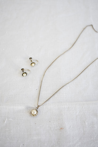 835 Silver + pearl jewellery set