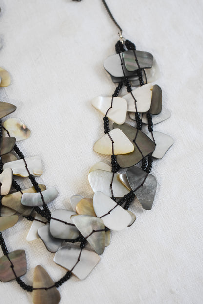 Beautiful chunky shell necklace