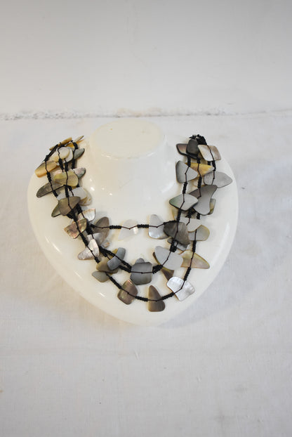 Beautiful chunky shell necklace