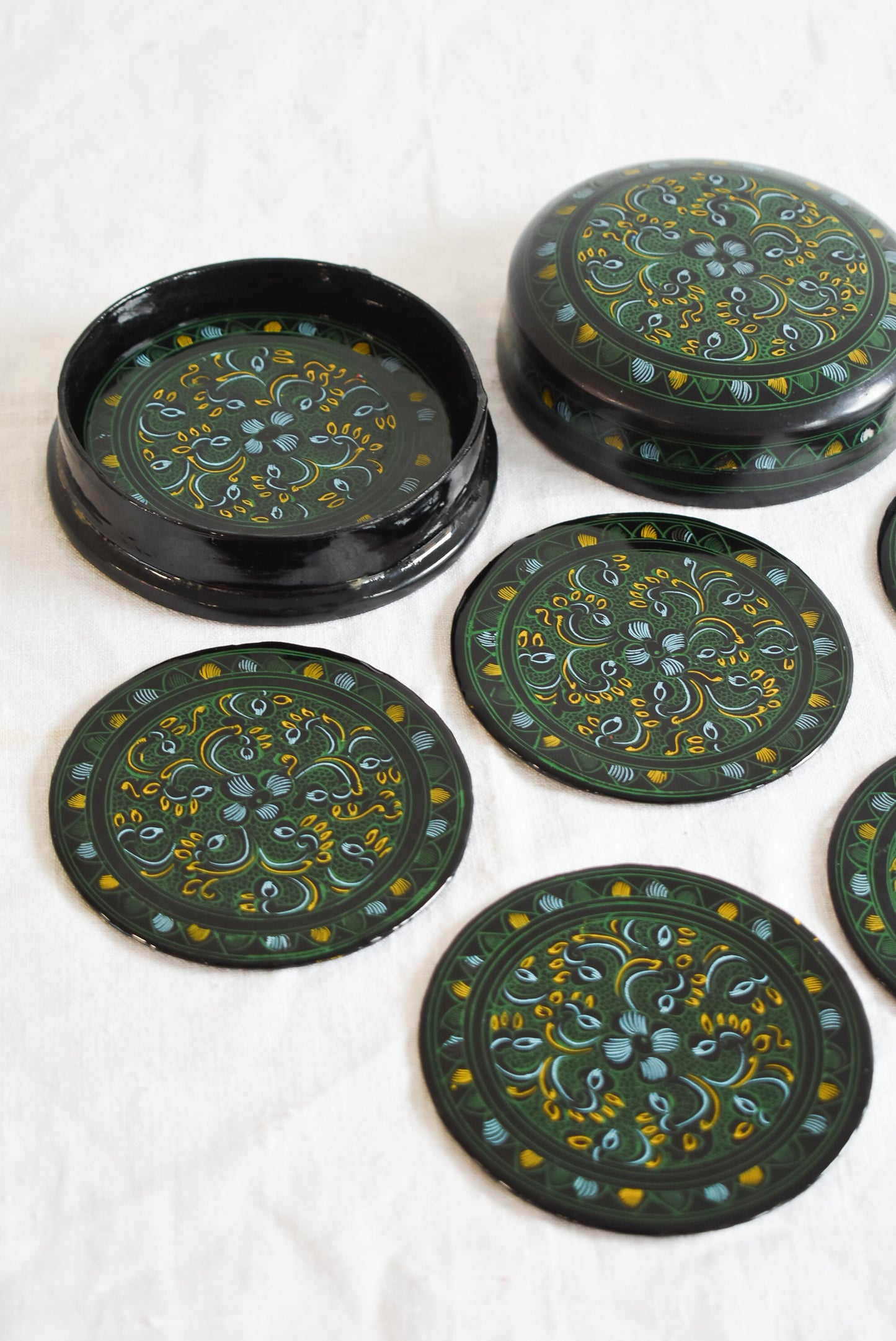 Antique Burmese handcrafted lacquerware Betel Kun it boxes & coasters