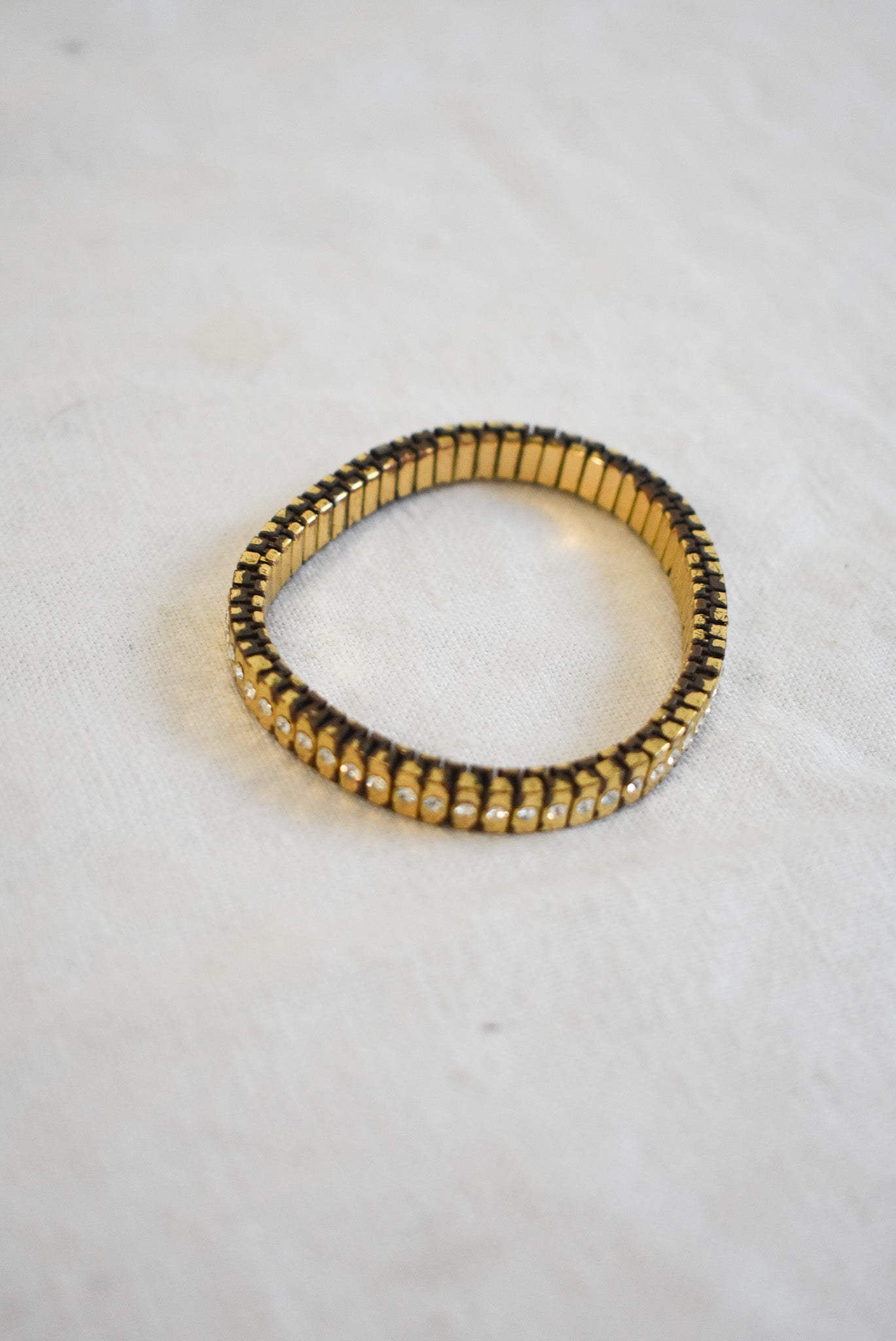 Glitzy gold toned bracelet